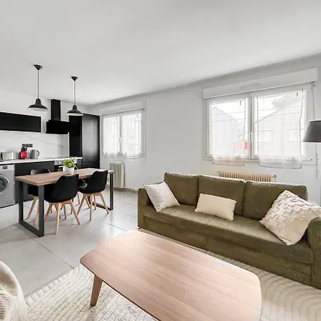 Cosy, Et Parking Prive * سان نازير