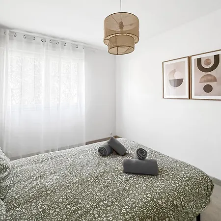 Cosy, Et Parking Prive * سان نازير