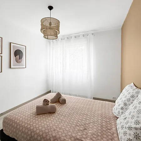 Cosy, Et Parking Prive سان نازير