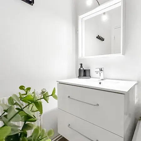 شقة Cosy, Et Parking Prive سان نازير